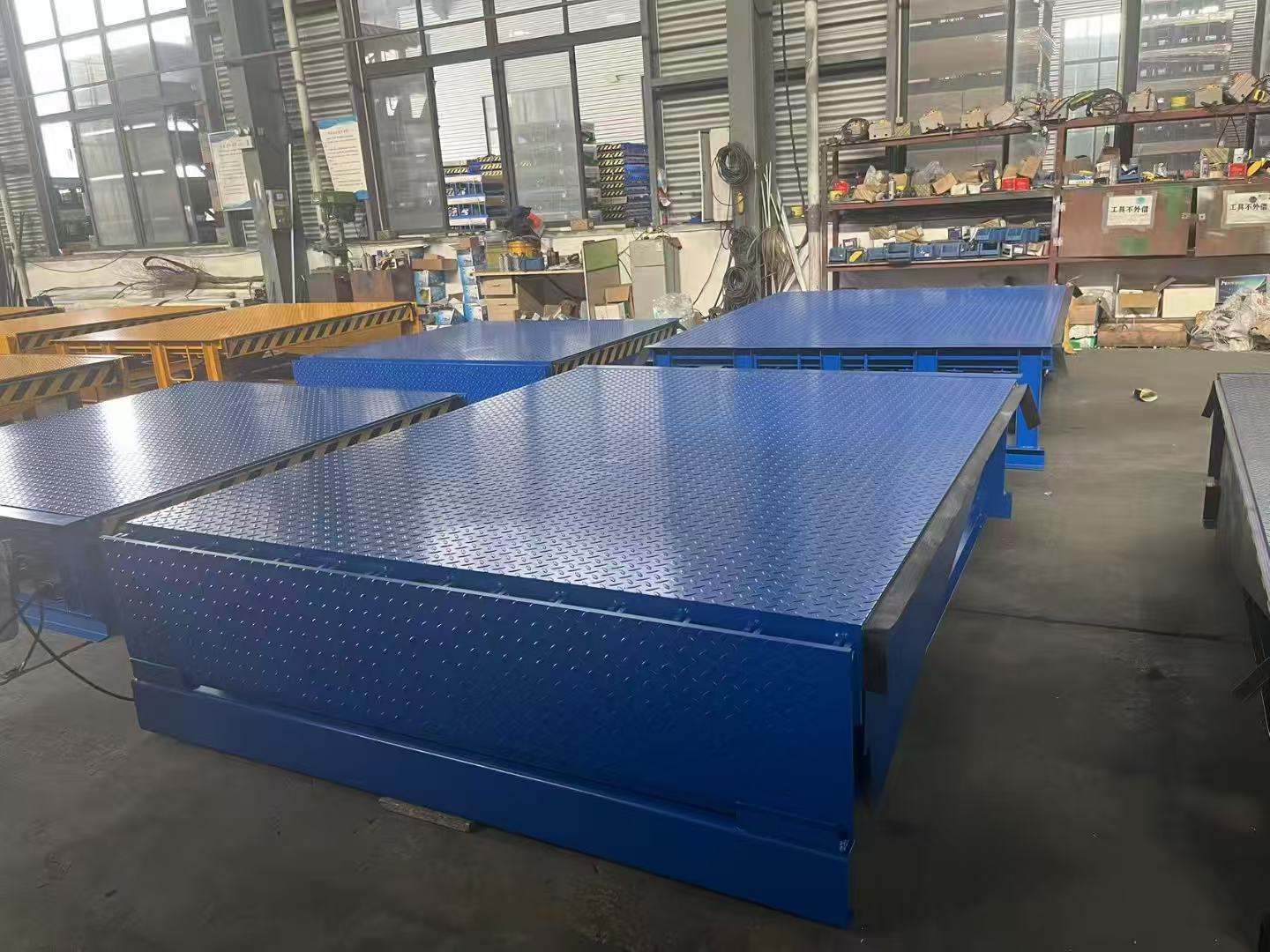 Dock Leveler