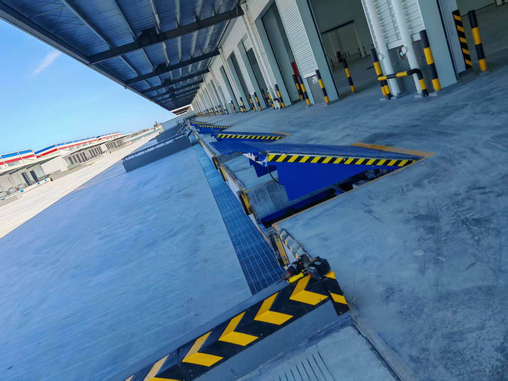 Dock Leveler